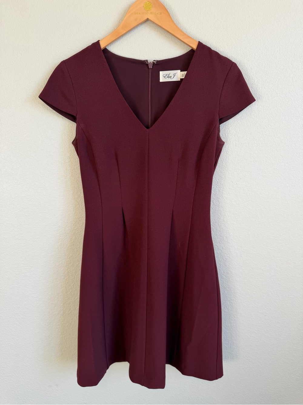 Eliza J Burgundy V-Neck Cap Sleeve Fit-and-Flare Dress